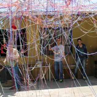Tejido de estructuras en Centro de Formación Laboral N2, Santos Lugares