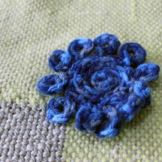 Mantas tejidas para donar a Neonatología del Hospital Posadas