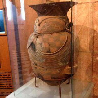 Urna Condorhuasi, período temprano, Catamarca - Inv. Río Cuarto, Córdoba